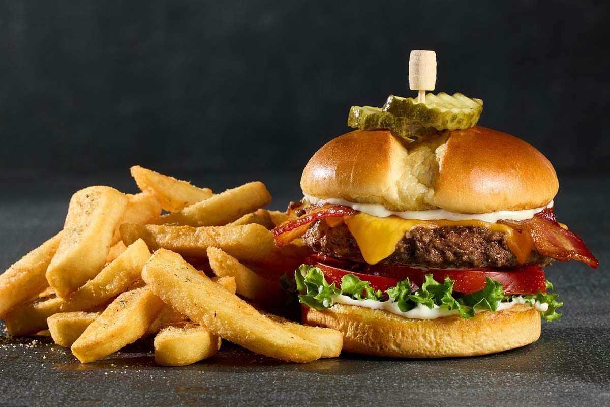 Barrel Bacon Cheeseburger